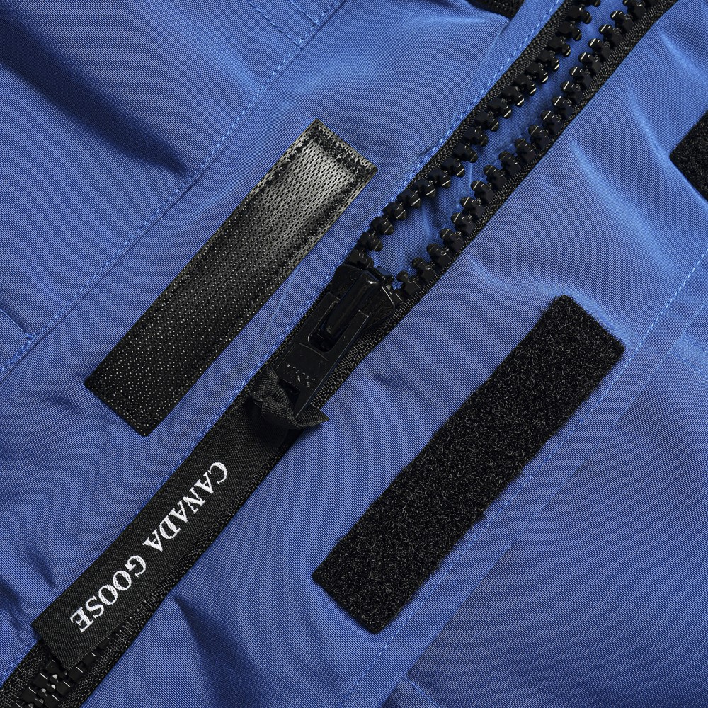 TBkicks Canada Gocse   Blue   08  Expedition Parka 4660M
