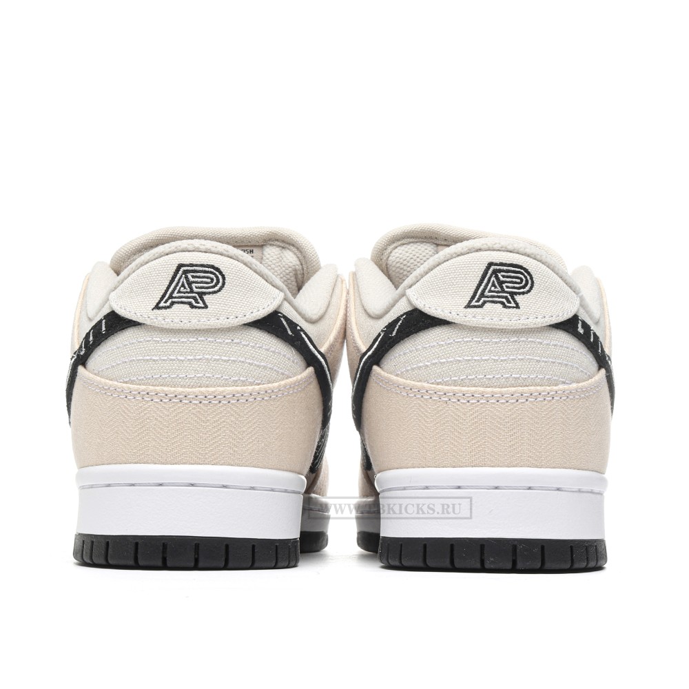 TBkicks Nike SB Dunk Low Albino & Preto