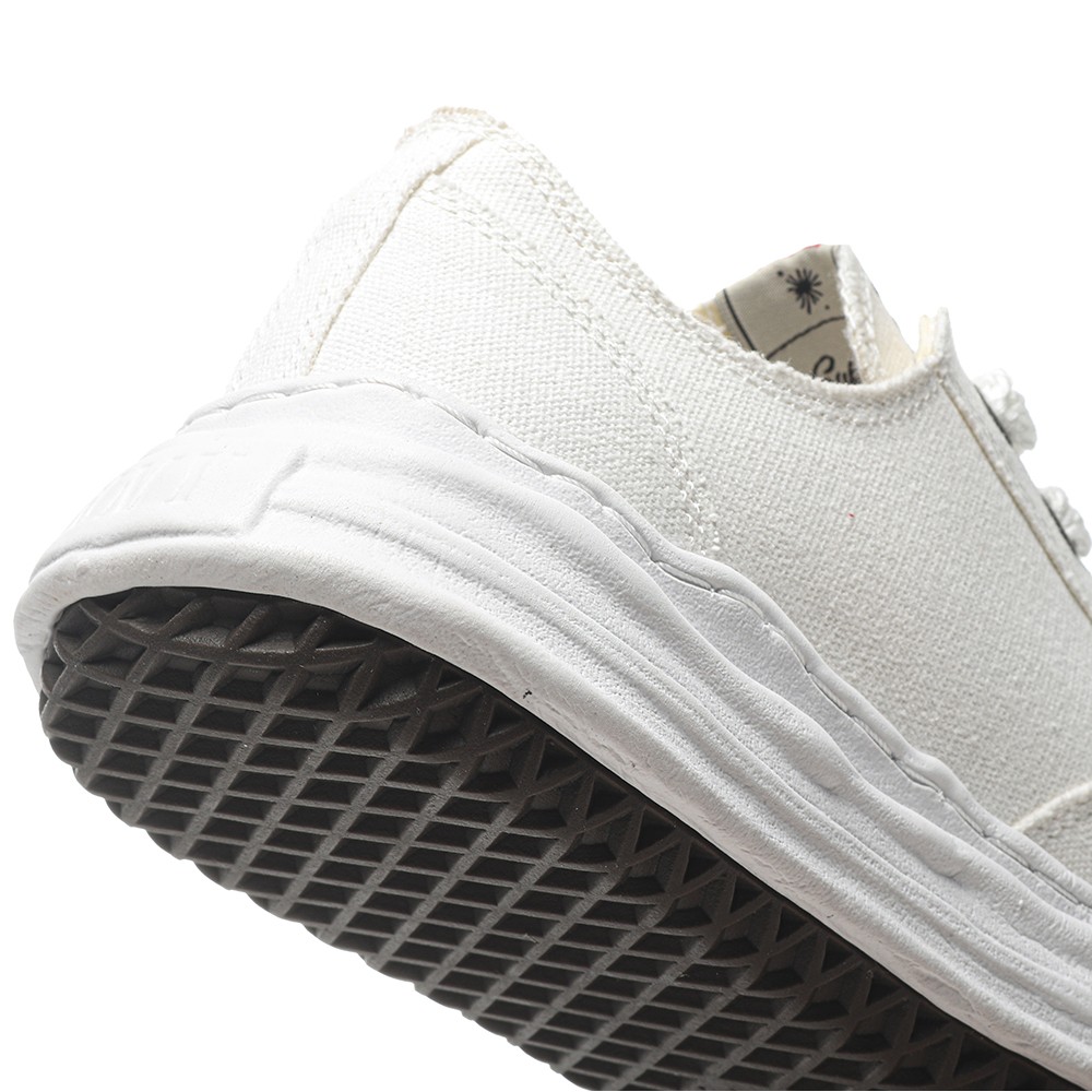 tbkicks Ma*s*n mihara yasuhiro hank og sole canvas low white