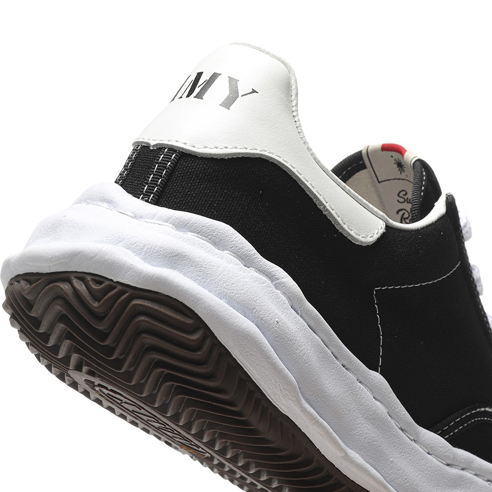 tbkicks Ma*s*n mihara yasuhiro hank og sole canvas low black